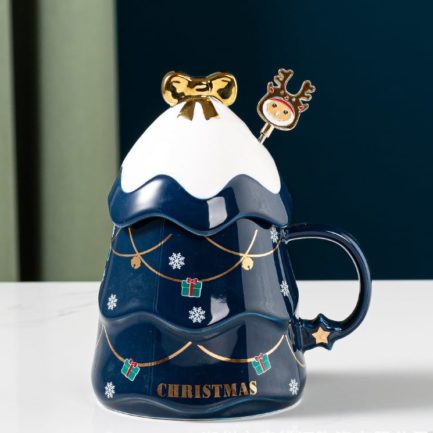 ΧΡΙΣΤΟΥΓΕΝΝΙΑΤΙΚΗ ΚΟΥΠΑ ΣΕ ΣΧΗΜΑ ΔΕΝΤΡΟΥ